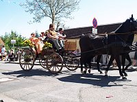 Bild: 850 Jahre Bielen in einem Zug