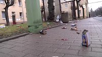 Bild: B&ouml;llerabfall auf den Stra&szlig;en