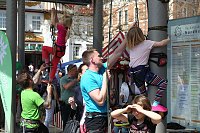 Bild: Vor und hinter der B&uuml;hne