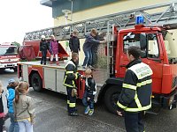 Kinderfest auf dem Petersberg Bild: Kinderfest auf dem Petersberg