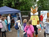 Kinderfest auf dem Petersberg Bild: Kinderfest auf dem Petersberg