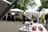 Bild: Sommerfest in der Volkshochschule