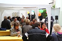 Bild: Sommerfest in der Volkshochschule