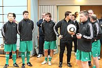 Bild: Fu&szlig;ballzauber unterm Hallendach