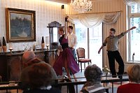 Ballett bei Kaffee und Kuchen Bild: Ballett bei Kaffee und Kuchen