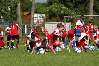 Bild: Tolles Erlebnis - die HSV-Fu&szlig;ballschule in Nordhausen