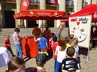 Bild: Spielerisch lernen und erziehen