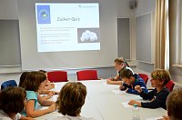 Bild: "Mini"-Studenten eroberten Campus