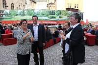 Bild: Prominente Premiereng&auml;ste
