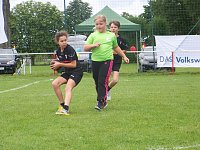 Bild: Premiere im Feldhandball
