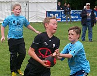 Bild: Premiere im Feldhandball