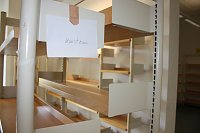 Bild: B&uuml;cherkette zum Umzug der Bibliothek