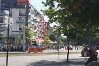 Bild: B&uuml;cherkette zum Umzug der Bibliothek