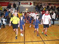 Kreisliga traf auf Bundesliga Bild: Kreisliga traf auf Bundesliga