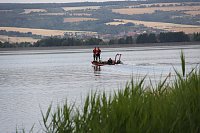 Bild: Gemeinsame &Uuml;bung am Stausee