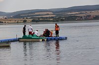 Bild: Gemeinsame &Uuml;bung am Stausee