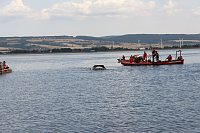 Bild: Gemeinsame &Uuml;bung am Stausee