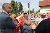 Bild: Demo &uuml;ber Bundesstra&szlig;e 4 in Greu&szlig;en gezogen