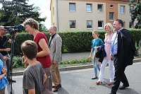 Bild: Demo &uuml;ber Bundesstra&szlig;e 4 in Greu&szlig;en gezogen