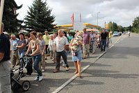 Bild: Demo &uuml;ber Bundesstra&szlig;e 4 in Greu&szlig;en gezogen