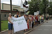 Bild: Demo &uuml;ber Bundesstra&szlig;e 4 in Greu&szlig;en gezogen