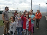 Bild: Zum Flughafen und zur&uuml;ck