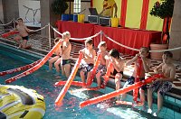 Bild: Knax-Pool-Party