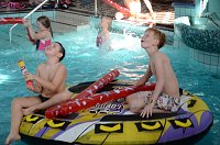 Bild: Knax-Pool-Party
