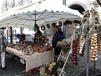 Bild: K&uuml;rbisse und Zwiebeln