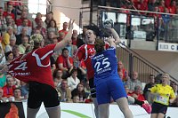 Bild: THC gewinnt erstes Champion League Spiel klar mit 33:20