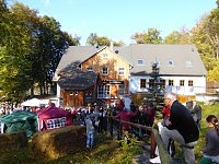 Bild: Herbstfest an der Barbarossa-H&ouml;hle