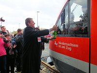 Bild: Taufe am Ellricher Bahnhof