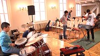 Bild: Mit Musik die Welt verbessern - eine interkulturelle Gruppe israelischer Jugendlicher besucht dieser Tage wieder Nordhausen