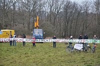 Bild: Protest gegen Probebohrungen