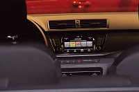 Bild: Automobilmesse in Erfurt