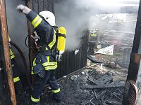 Bild: Brand in Gartenlaube
