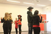 Bild: In der Kreissparkasse Nordhausen konnten sich heute 14 Vereine &uuml;ber finanzielle Unterst&uuml;tzung freuen