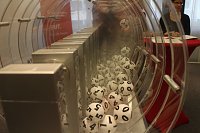 Bild: In der Kreissparkasse Nordhausen konnten sich heute 14 Vereine &uuml;ber finanzielle Unterst&uuml;tzung freuen
