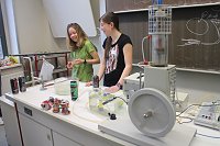 Bild: Viel gab es f&uuml;r Eltern und Sch&uuml;lern heute am Nordh&auml;user Humboldt Gymnasium zu entdecken