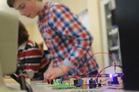 Bild: Viel gab es f&uuml;r Eltern und Sch&uuml;lern heute am Nordh&auml;user Humboldt Gymnasium zu entdecken