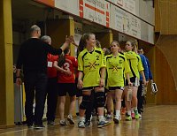 Bild: Klarer Sieg f&uuml;r NSV-M&auml;dels