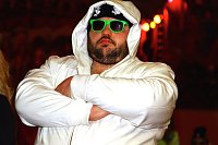 Bild: Zum 8. M&auml;nnerballettwettbewerb des BCC im Bleicher&ouml;der Kulturhaus sollte es zum Kopf an Kopf Tanzen kommen