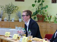 Bild: &Uuml;bergabe der Bauschutzbrillen an Abgeordneten des Landtages