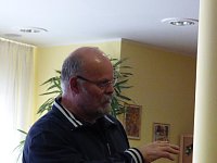 Bild: &Uuml;bergabe der Bauschutzbrillen an Abgeordneten des Landtages