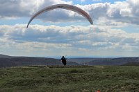 Bild: Geduld f&uuml;rs Gleitschirmfliegen