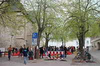 Bild: B&uuml;cherflohmarkt des Kinderkirchenladens auf dem Blasiikirchplatz in Nordhausen