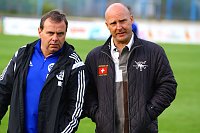 Bild: Wackers Reserve schl&auml;gt die Eintracht mit 2:0