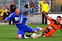Bild: Wackers Reserve schl&auml;gt die Eintracht mit 2:0