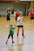 Bild: Zumba f&uuml;r Handballerinnen