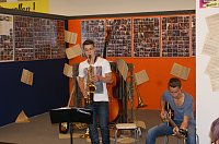 Ausstellung musikalisch eröffnet Bild: Ausstellung musikalisch eröffnet
